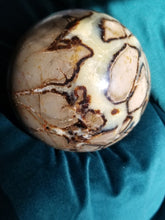 Load image into Gallery viewer, Large Septerian Sphere (Dragon's Egg)