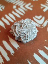 Load image into Gallery viewer, Desert Rose - Selenite Gypsum
