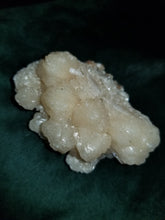 Load image into Gallery viewer, Stilbite Cluster